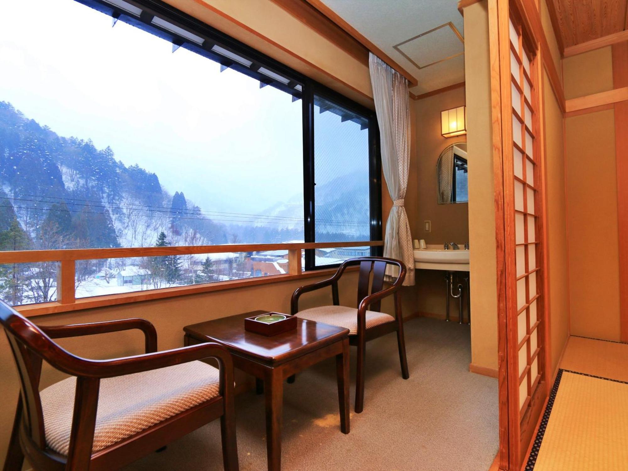 Yunohirakan Takayama  Exterior photo